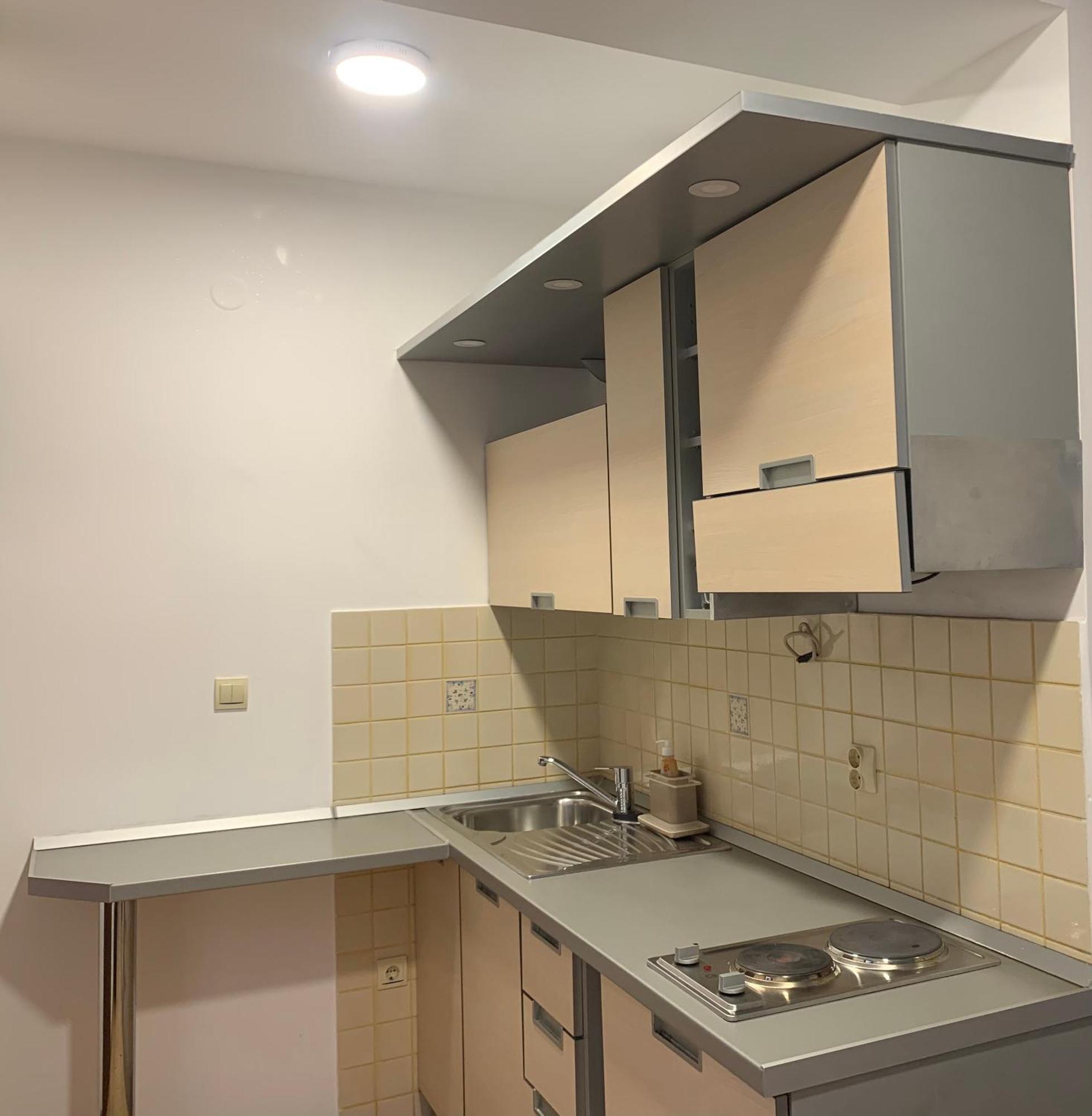 Amber House Apartment *