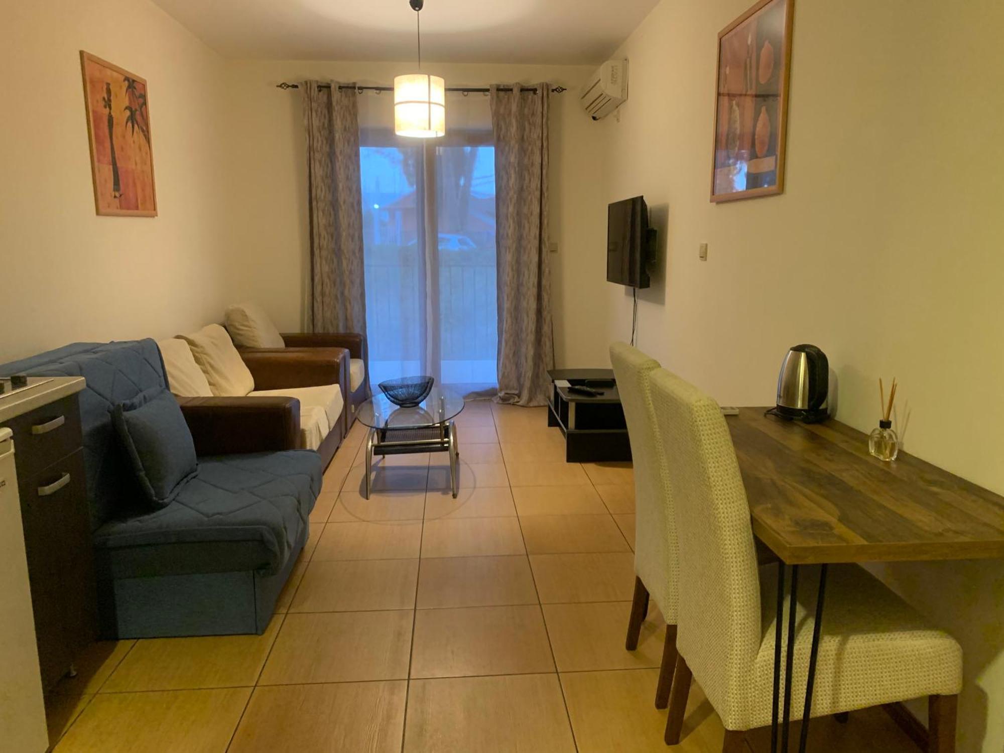 Amber House * Topla